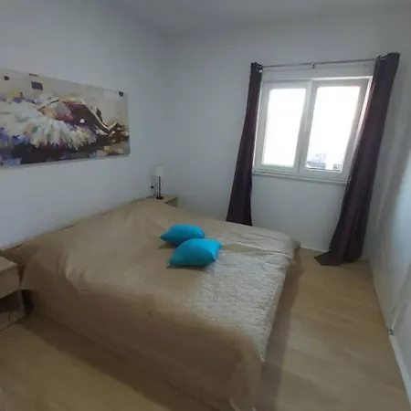 Apartman Rokolj M 챠브타트